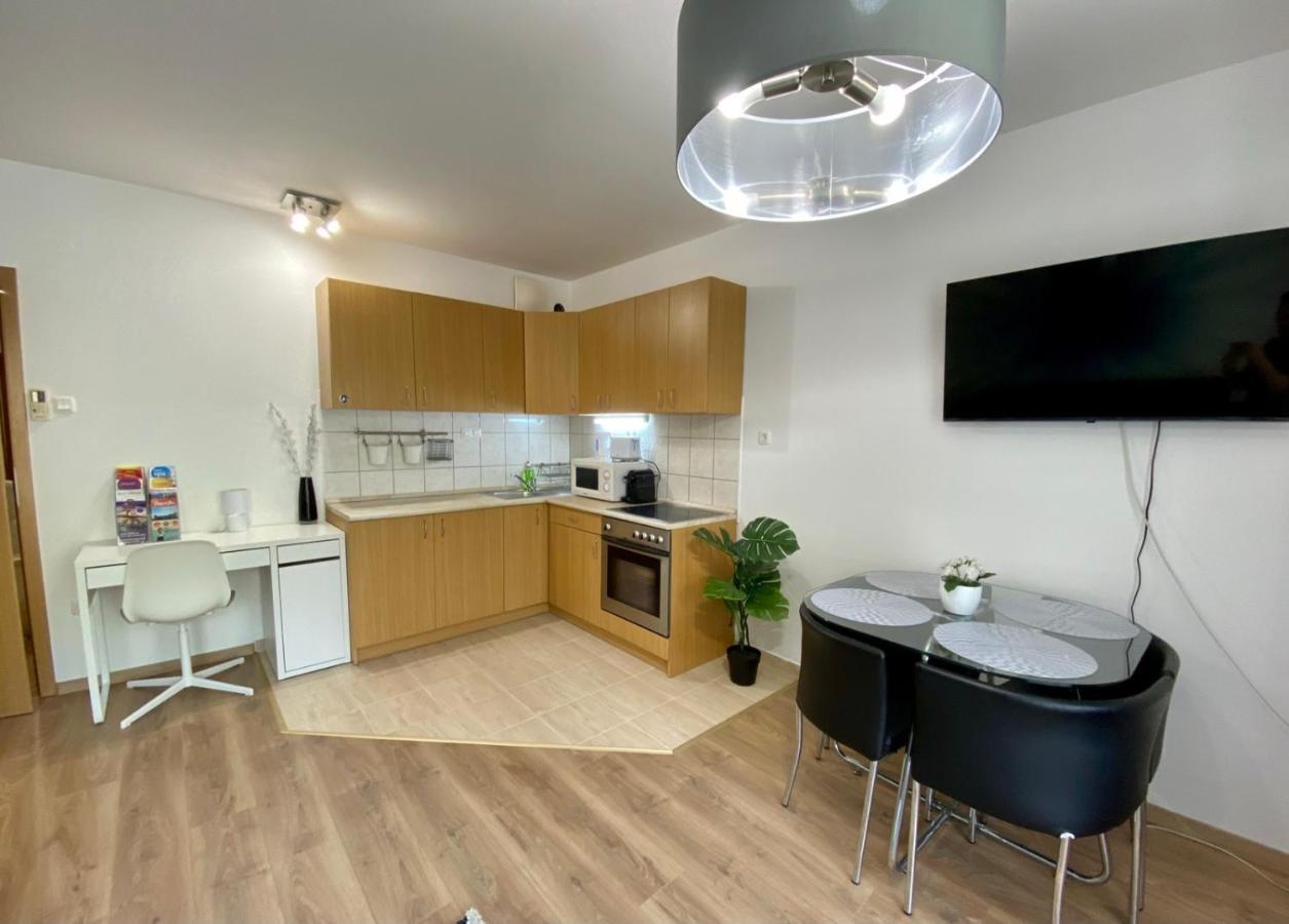 Orangehomes One Bedroom Design Apartment Budapest Exterior photo